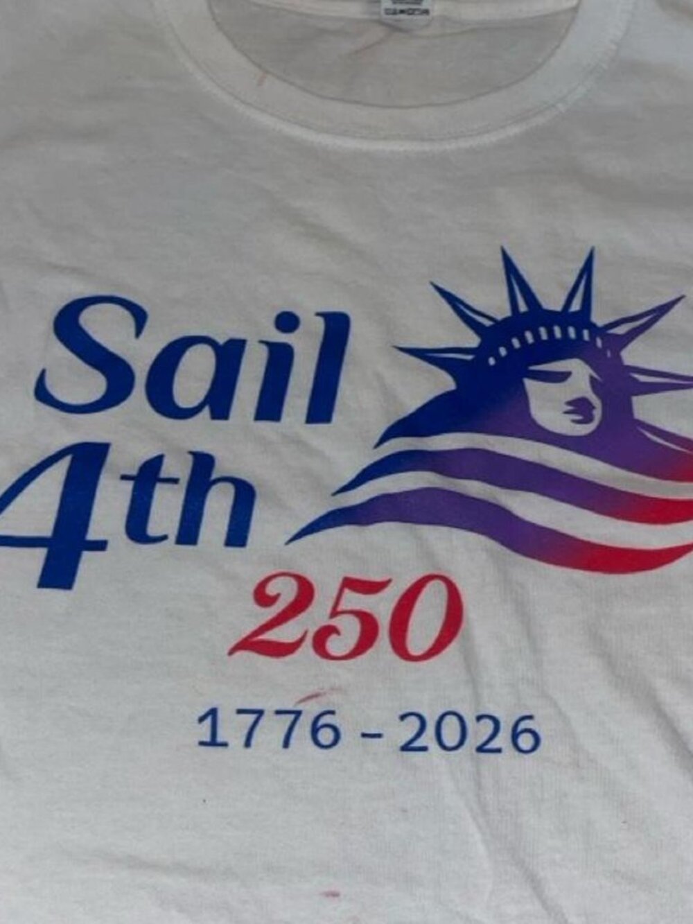Sail 4th USA 250th Anniversary White T-Shirt (Size S) *BRAND NEW*